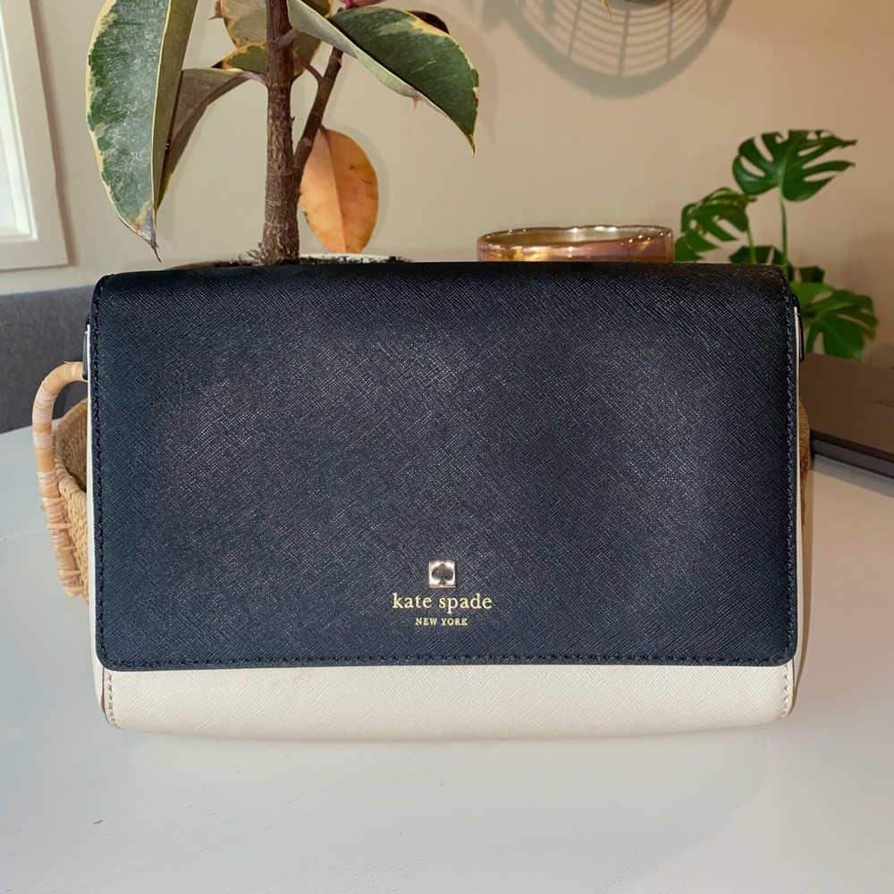 Kate Spade Crossbody bag